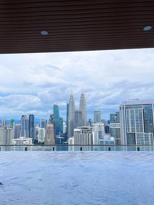 2br, 7px The Colony@near Quill Citymall & Monorail